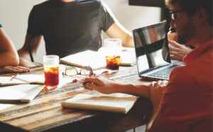 מה עושים בתהליך ייעוץ עסקי