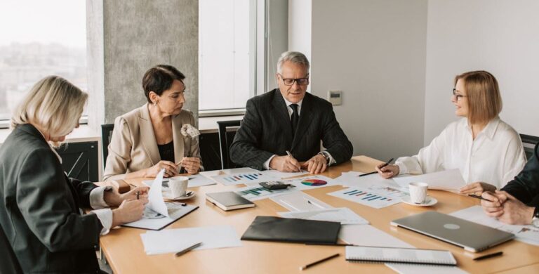 יועצים עסקיים